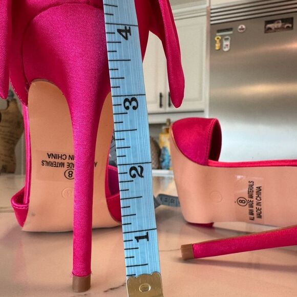 Pink Bow Heels - Picture 7 of 7
